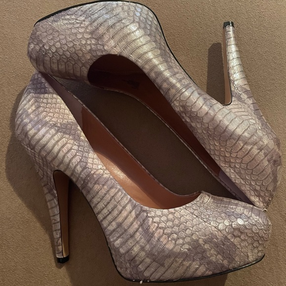 Vince Camuto Korsi pump Size 11 - Picture 1 of 6